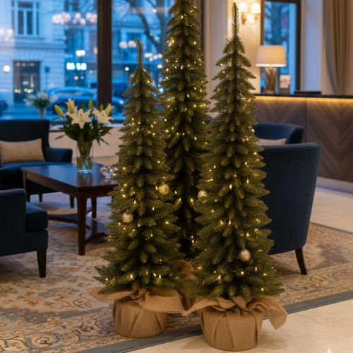 Choinka sztuczna Slim w lobby hotelowym