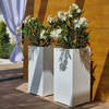 Wysoka donica w połysku Pillar wys. 70 x 34 cm, biała