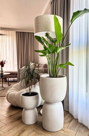 Donica do salonu Duala wys. 70x40 cm, czarna limitowana 