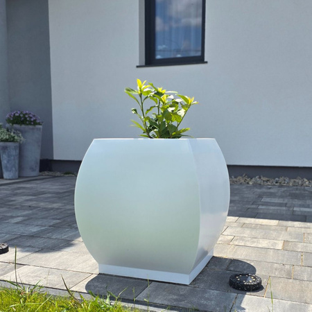 Duża donica ogrodowa Mars 51 cm, z dolnym rantem, biała