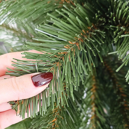 Choinka sztuczna ze stelażem Świerk Alaska 220 cm PVC