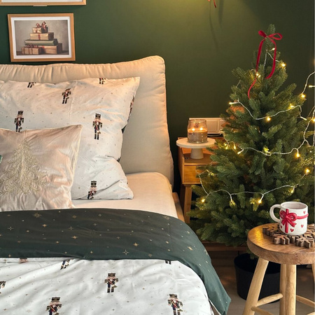 Choinka sztuczna w doniczce Świerk Norweski 140 cm 100% PE