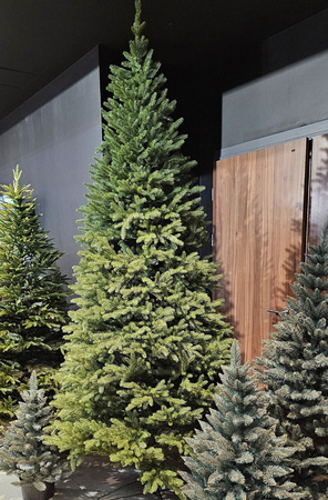 Choinka sztuczna ze stelażem Świerk Aspen 250 cm PE+PVC