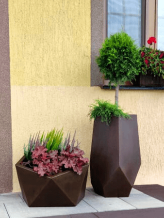 Wysoka donica Bari 71 cm z półką, corten USZKODZONA