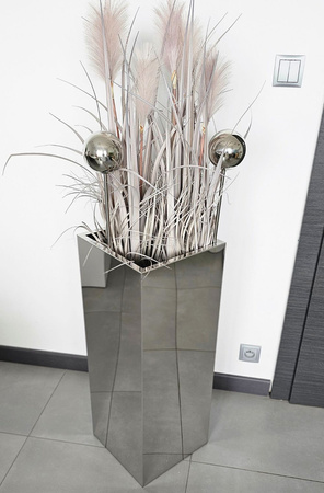 Srebrne kule ozdobne na piku ze stali nierdzewnej, średnica 10 cm