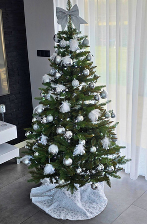 Choinka sztuczna ze stelażem Świerk Alpejski 180 cm PVC+PE